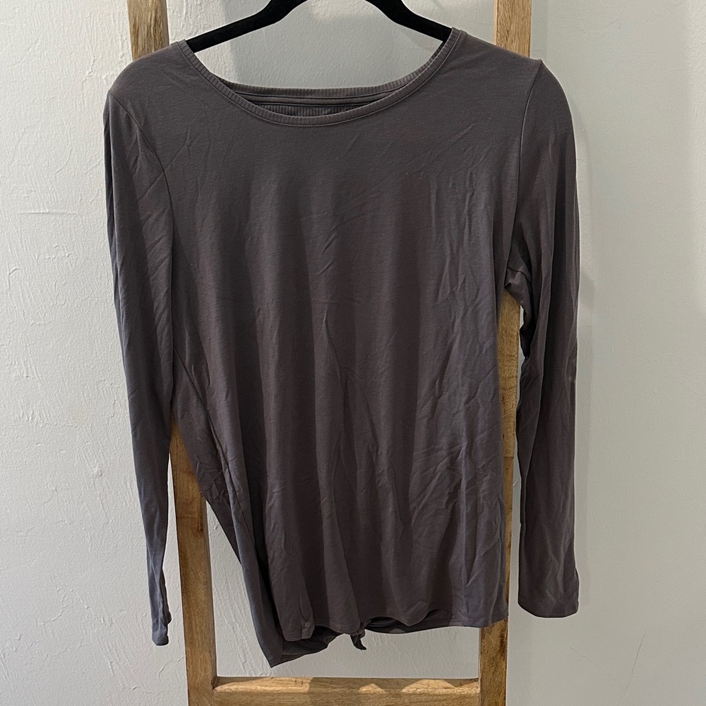 Athleta Women's Long Sleeve Charcoal Top